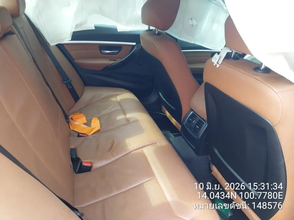 2017 BMW 3 Series – 6