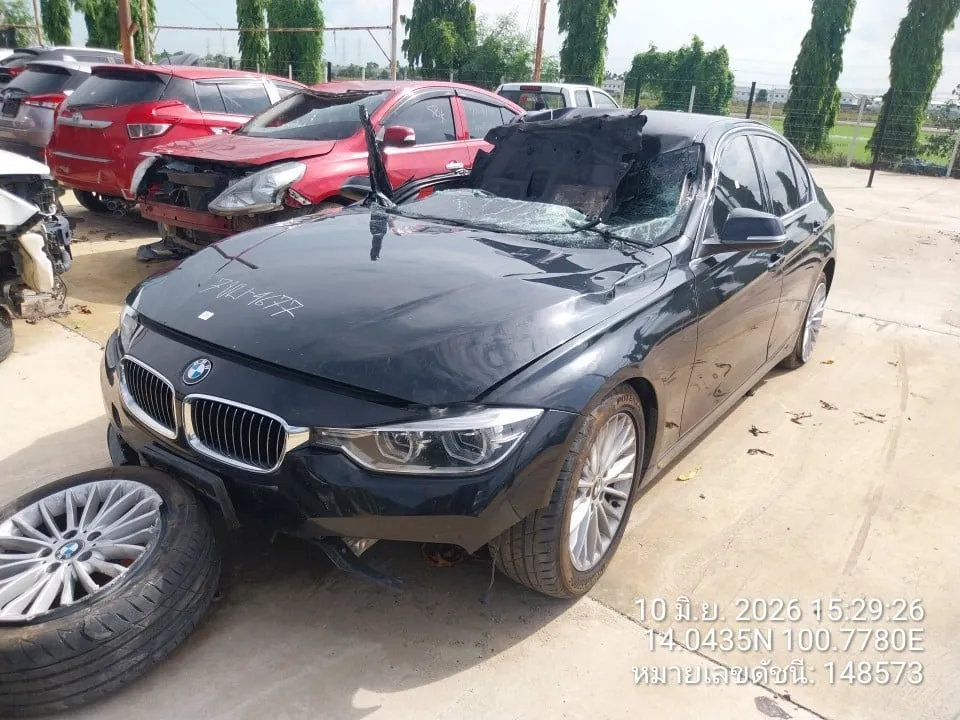 2017 BMW 3 Series – 3