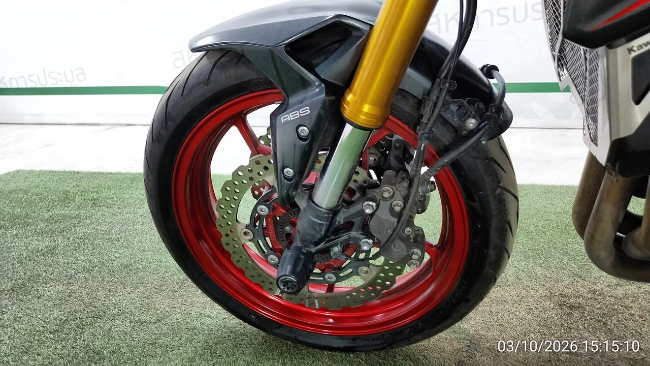 2017 Kawasaki Z900 – 9