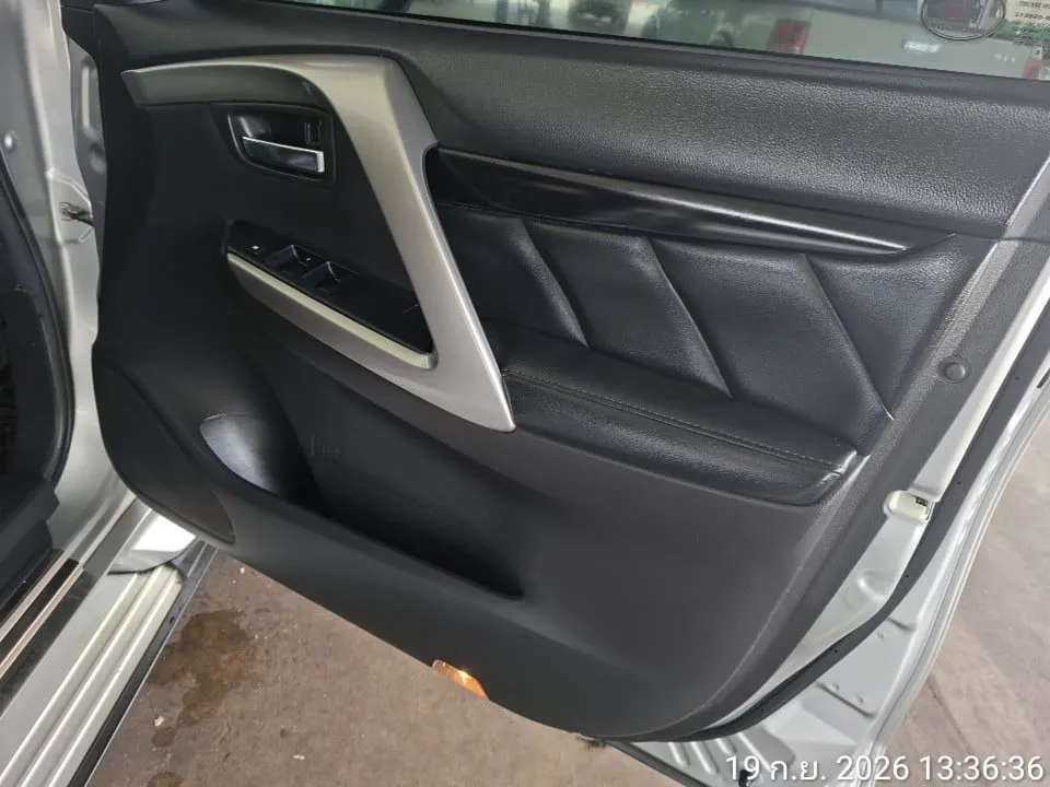 2016 Mitsubishi Pajero Sport – 10