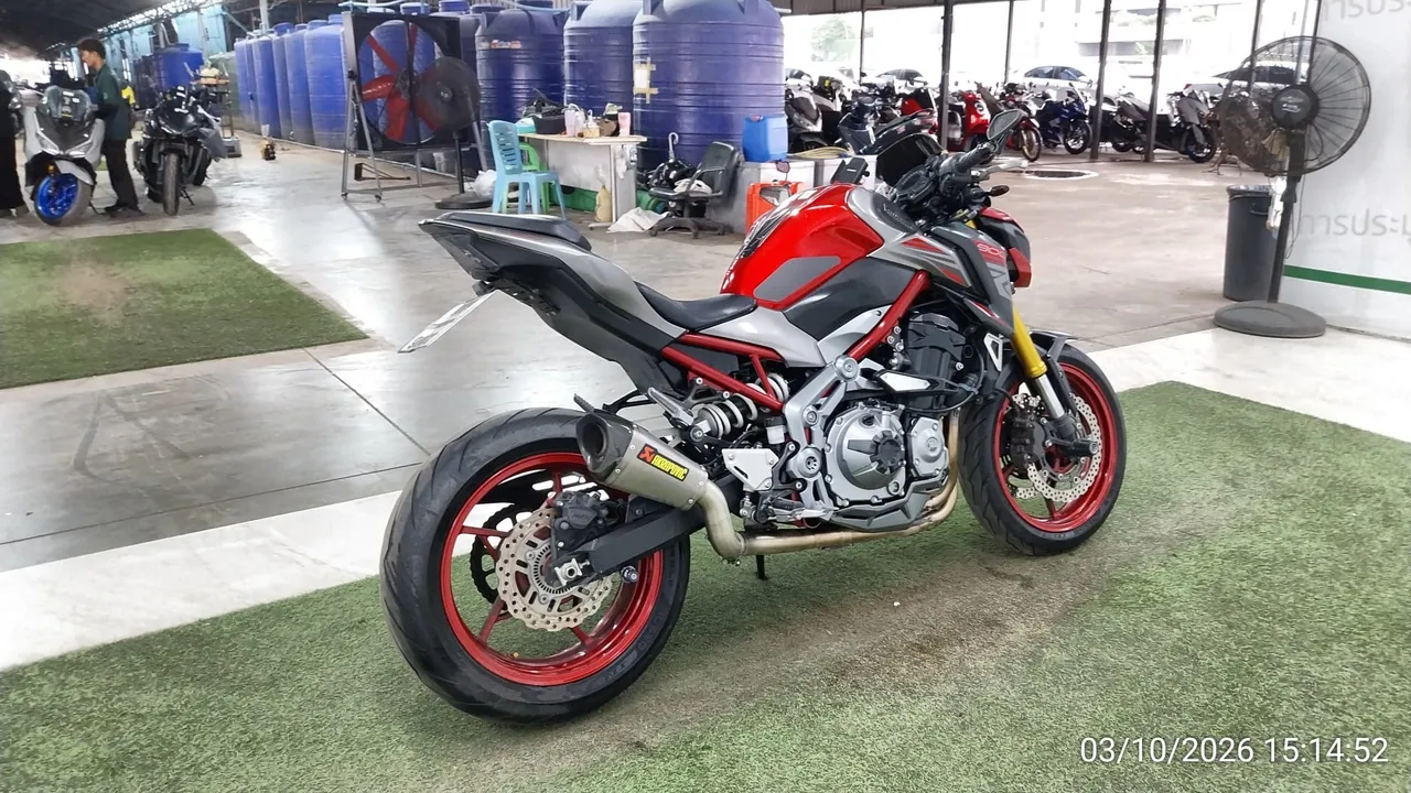 2017 Kawasaki Z900 – 4