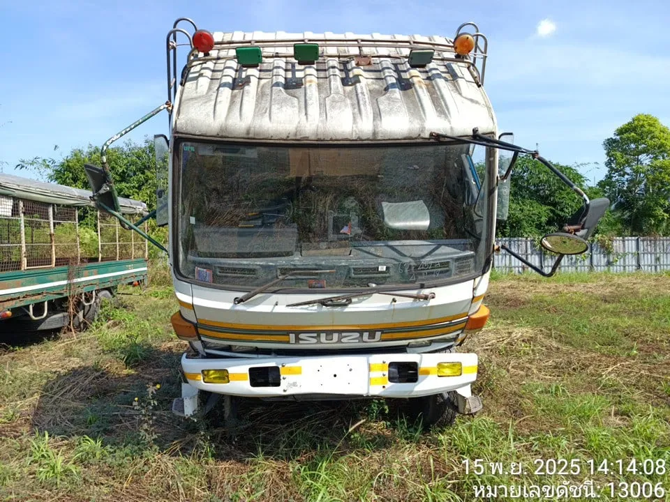 2015 Isuzu 10 ล้อ – 1