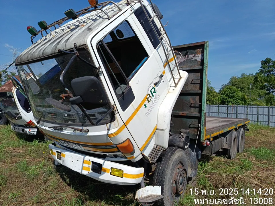 2015 Isuzu 10 ล้อ – 3