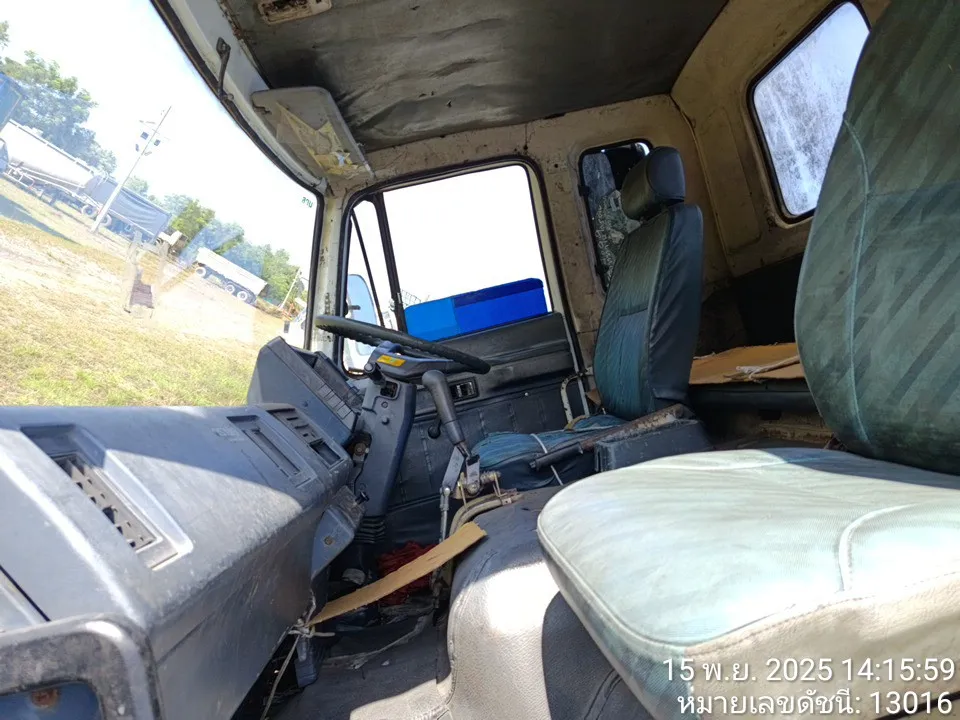 2015 Isuzu 10 ล้อ – 11