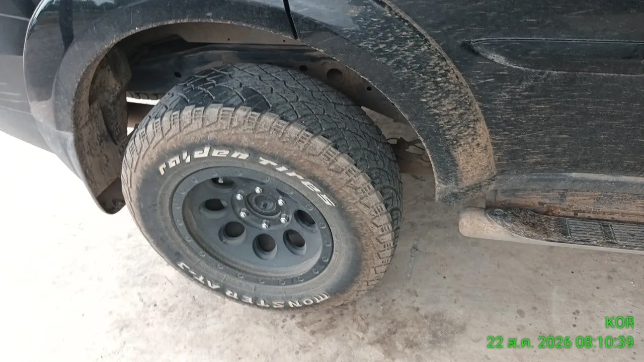 2011 Mitsubishi Pajero Sport – 10