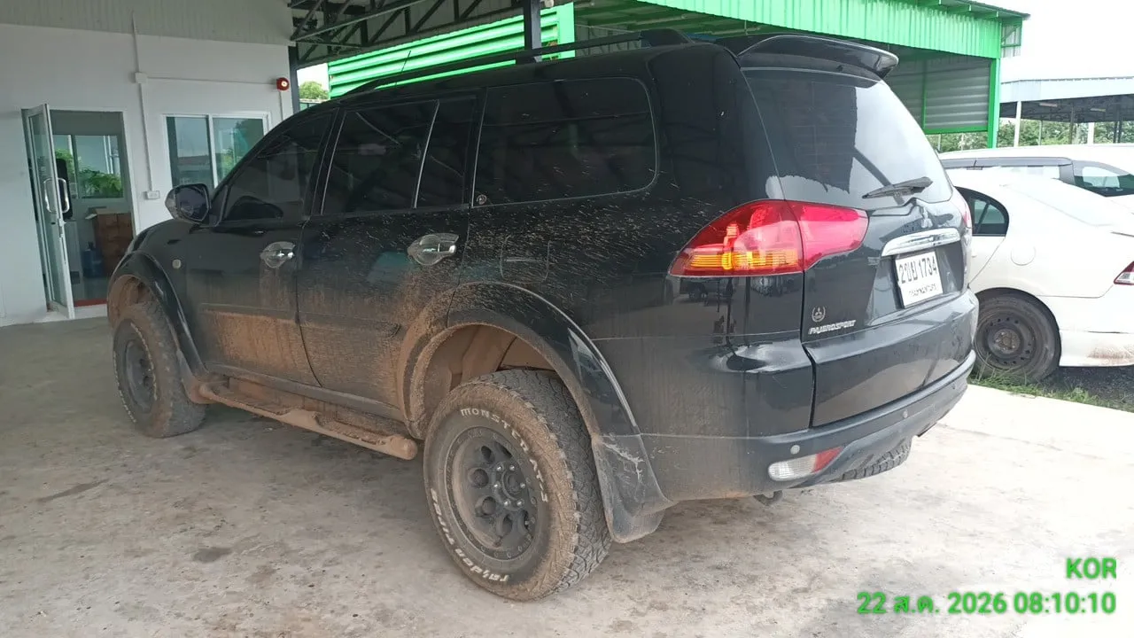 2011 Mitsubishi Pajero Sport – 4