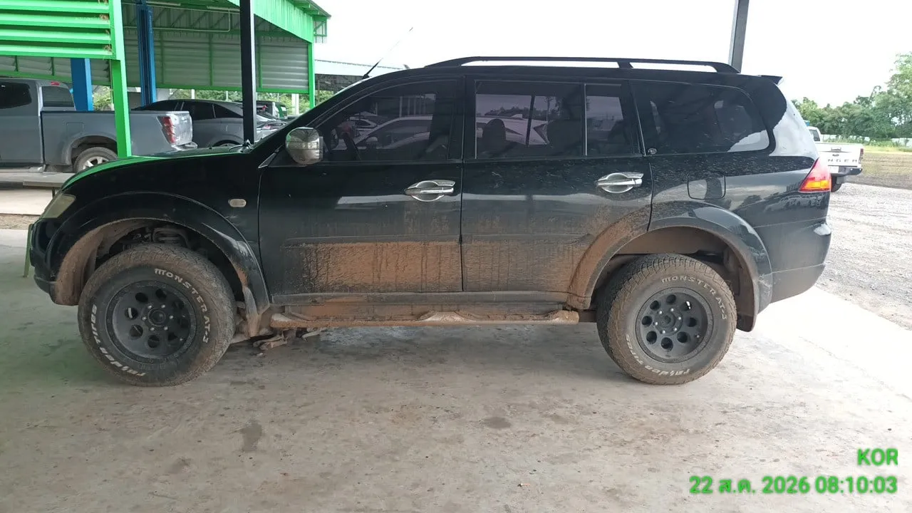 2011 Mitsubishi Pajero Sport – 3