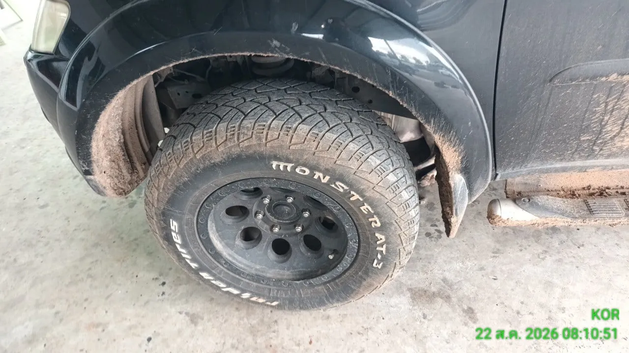 2011 Mitsubishi Pajero Sport – 12