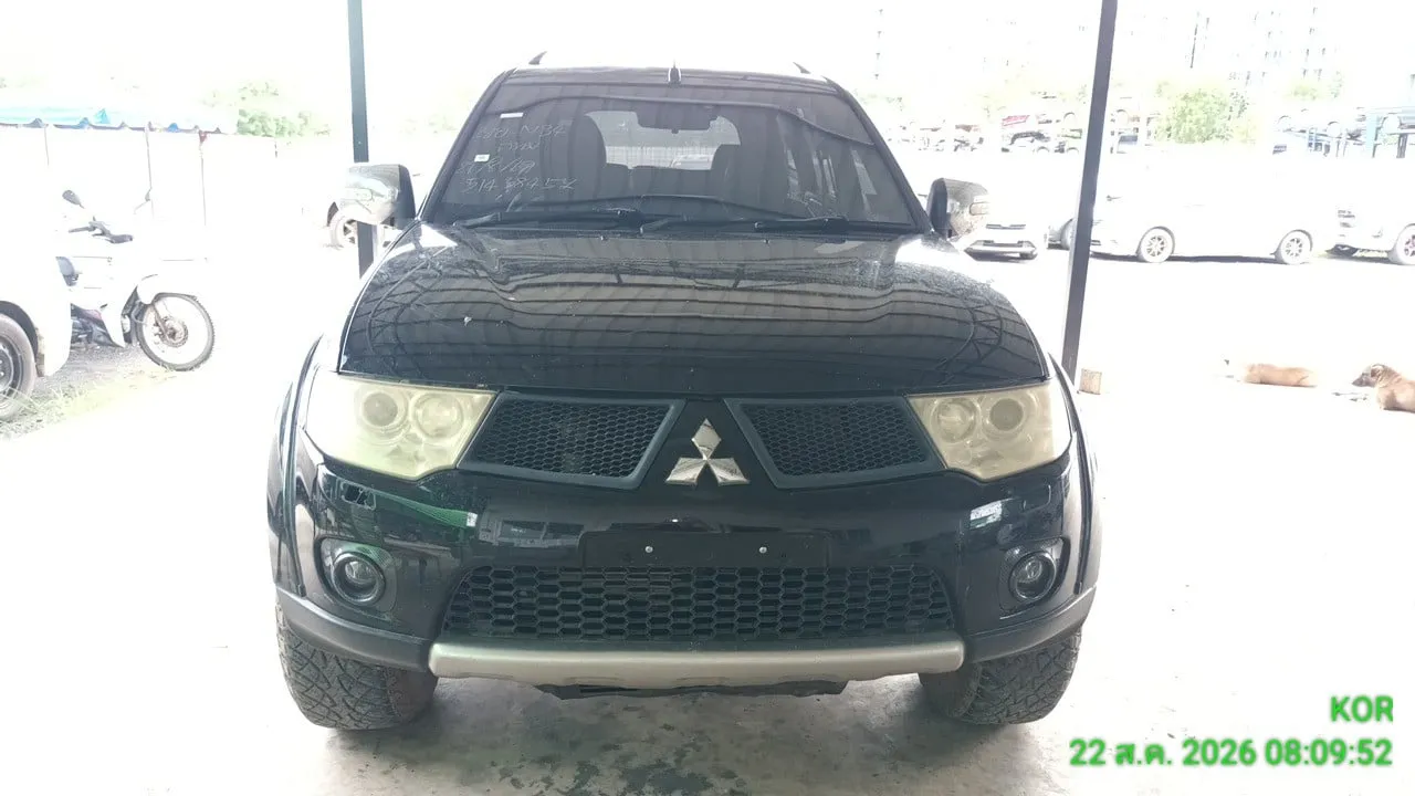 2011 Mitsubishi Pajero Sport – 1