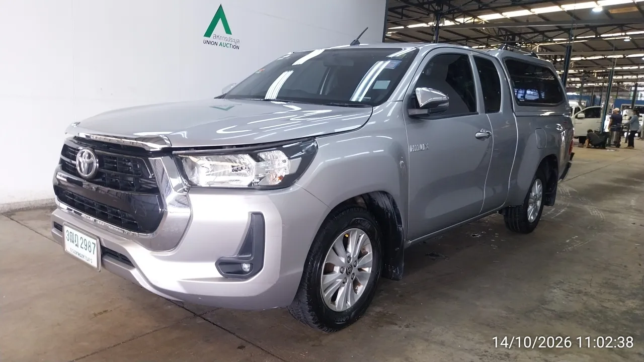 2021 Toyota Hilux Revo – 3
