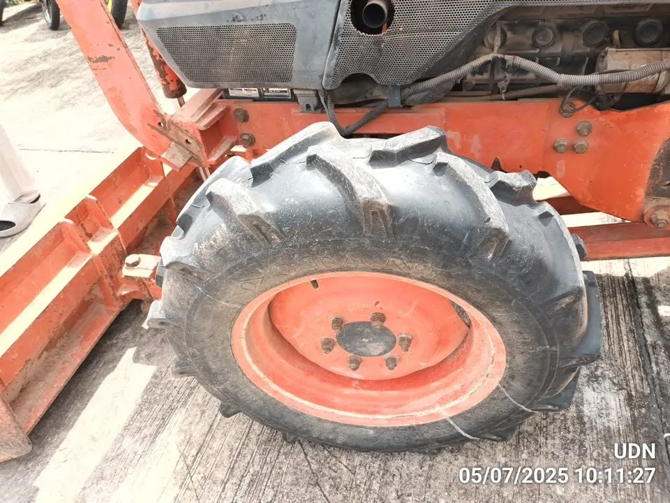 2008 Kubota L4508 – 10