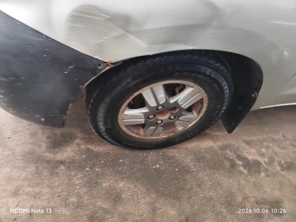 2007 Toyota Hilux Vigo – 7