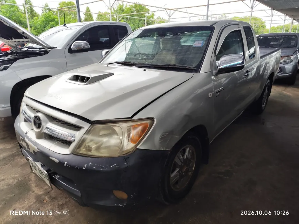 2007 Toyota Hilux Vigo – 6