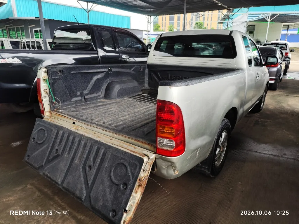 2007 Toyota Hilux Vigo – 3