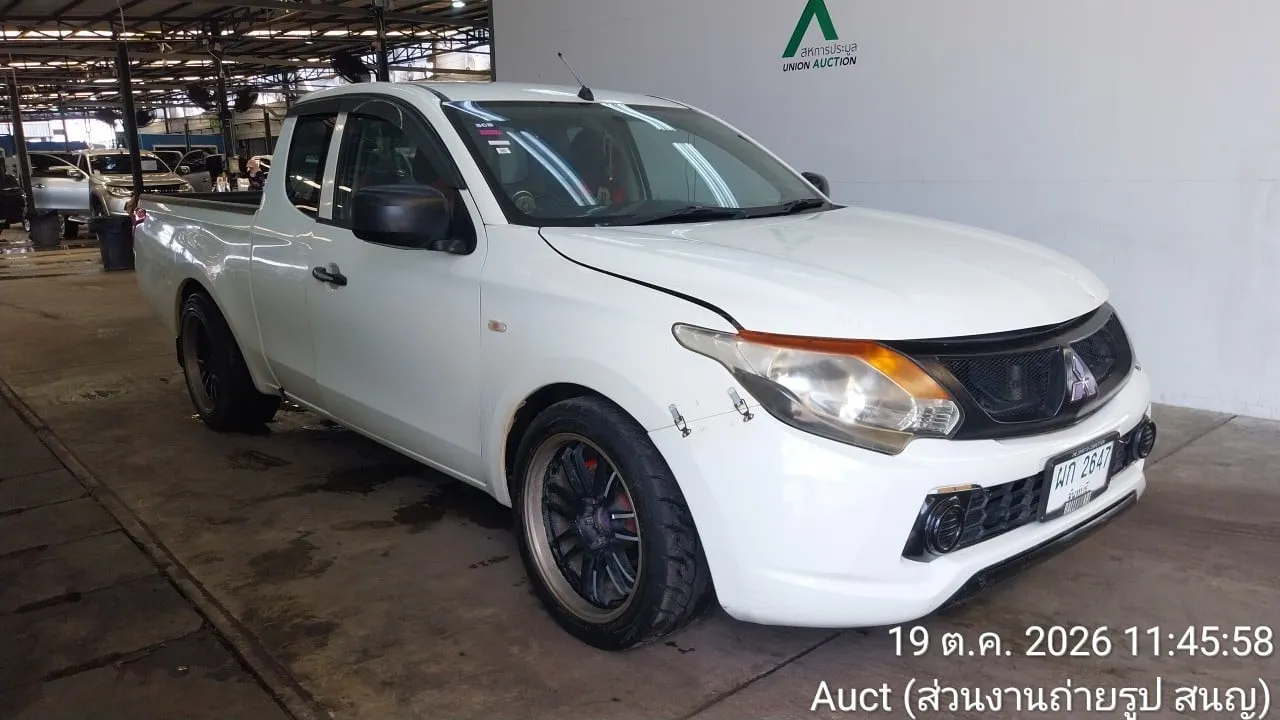 2015 Mitsubishi Triton – 2