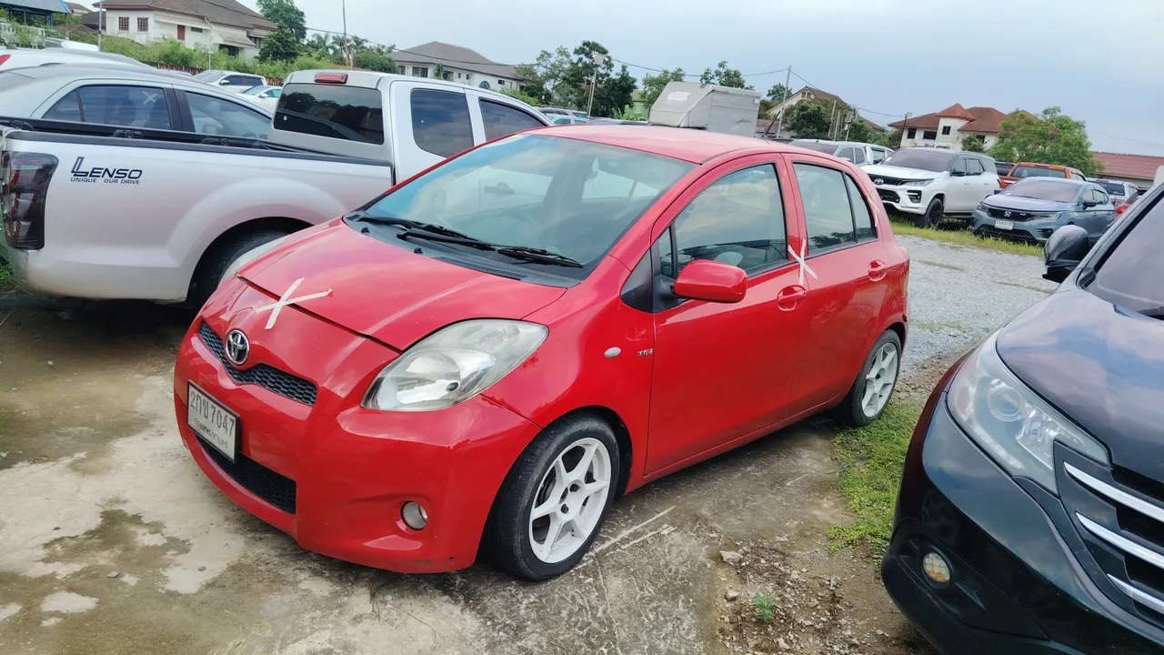 2016 Toyota Yaris – Exterior