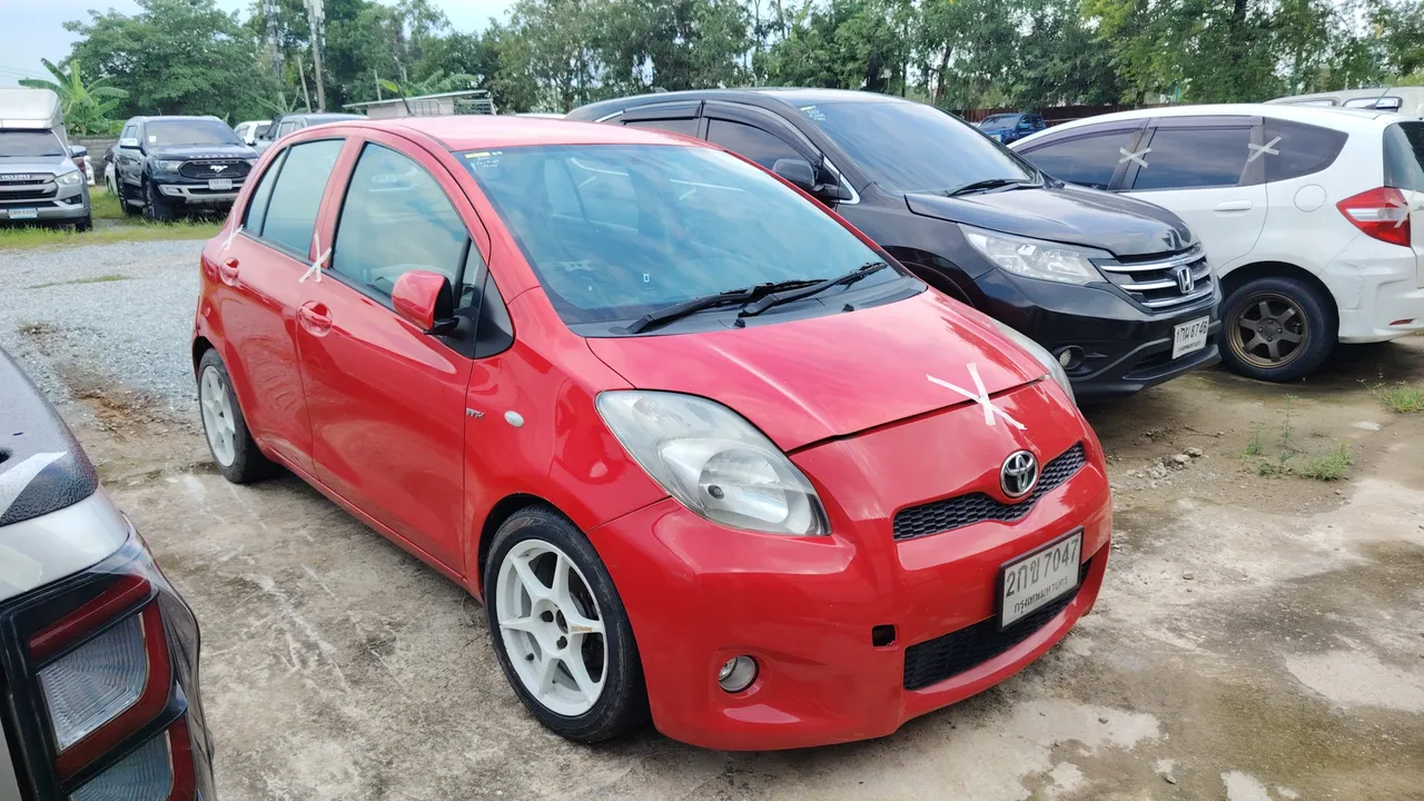 2016 Toyota Yaris – Exterior