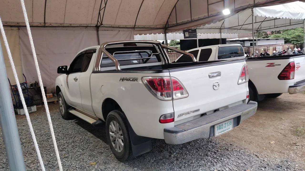 2014 Mazda BT-50 Pro – Exterior
