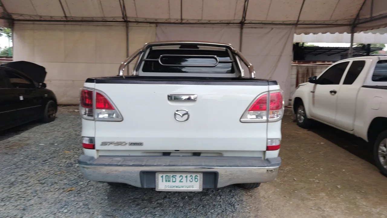 2014 Mazda BT-50 Pro – Exterior