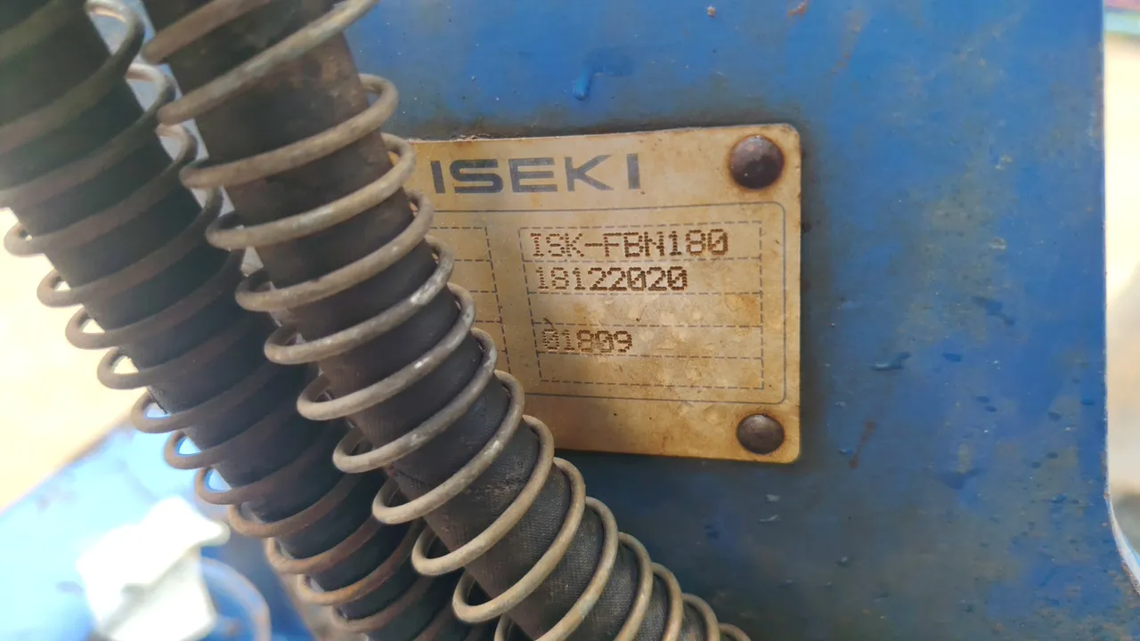 2019 Iseki NT554 – Exterior