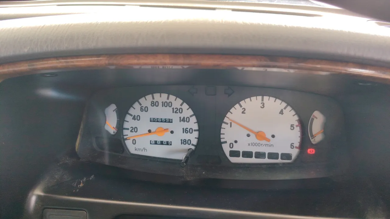 2002 Mitsubishi Strada Grandis – Exterior