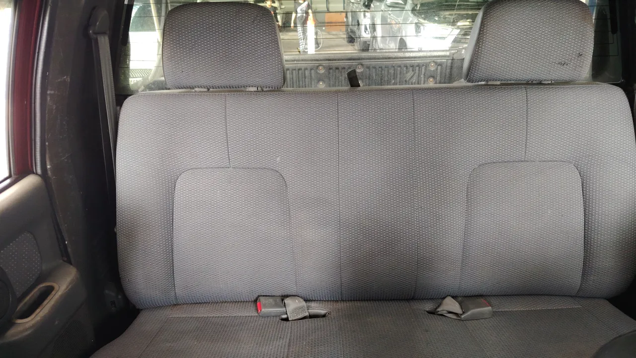 2002 Mitsubishi Strada Grandis – Exterior