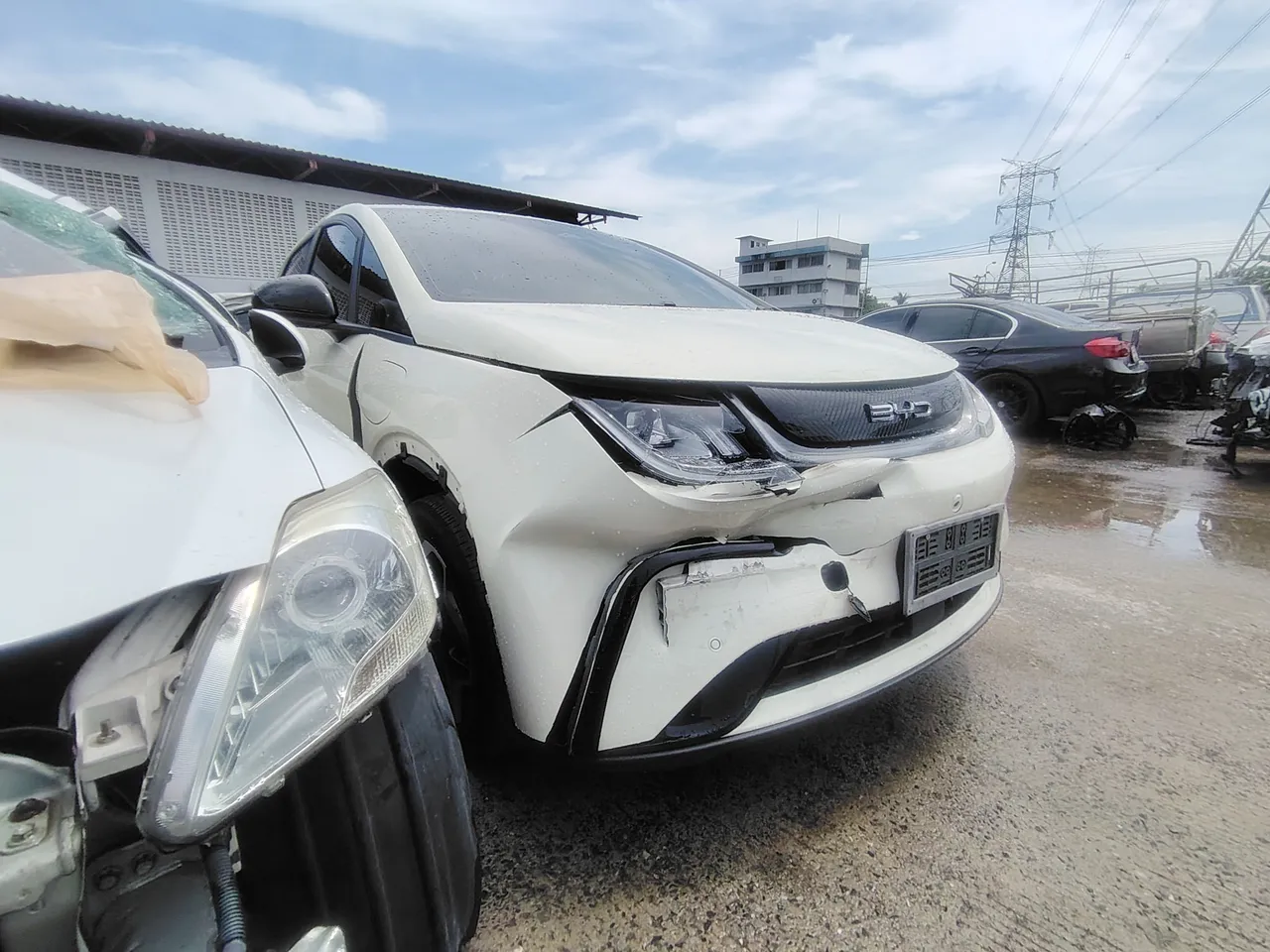 2023 BYD Dolphin – Exterior