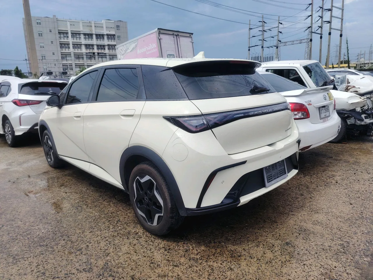 2023 BYD Dolphin – Exterior