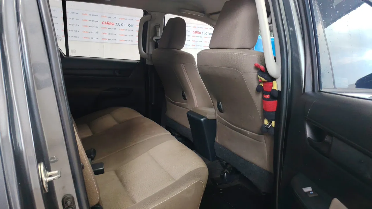 2015 Toyota Hilux Revo – Exterior