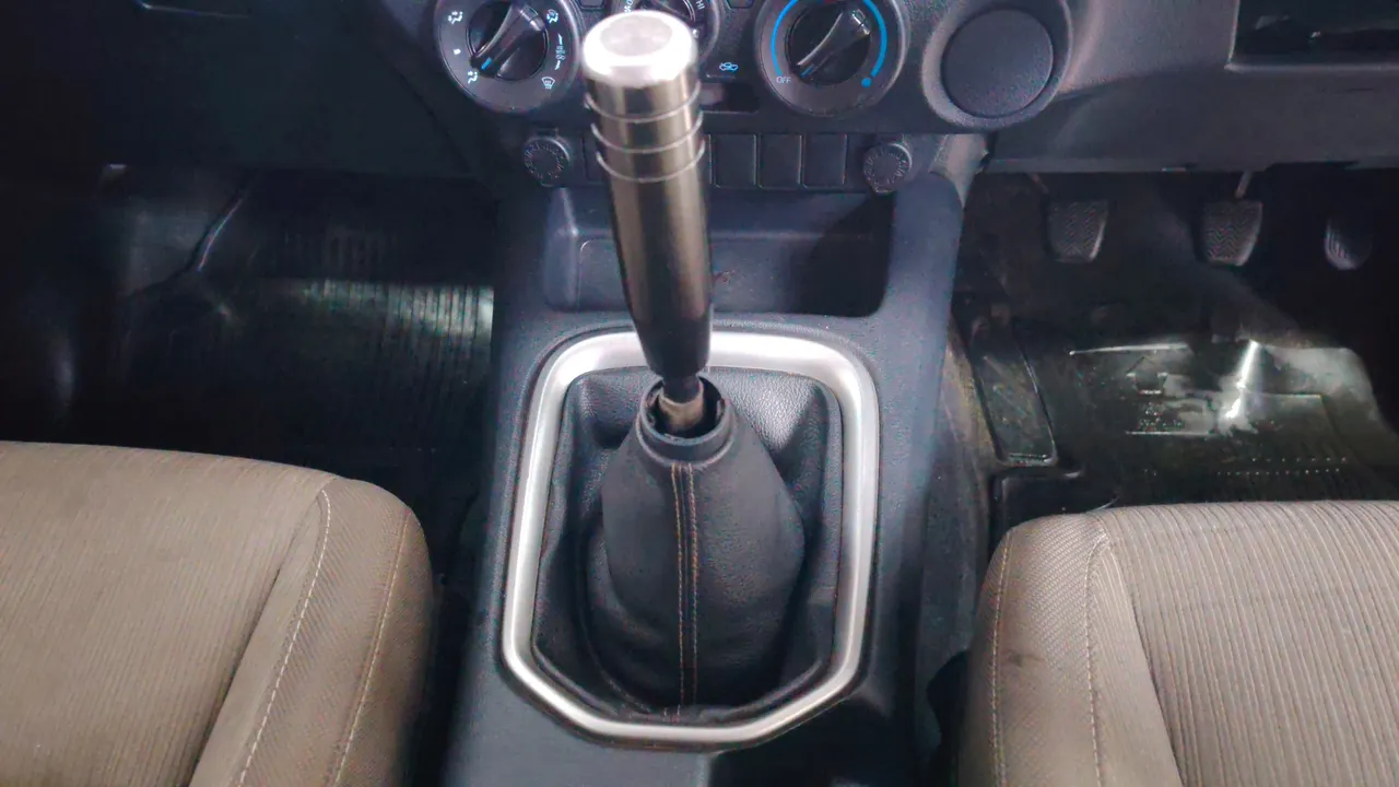 2015 Toyota Hilux Revo – Exterior