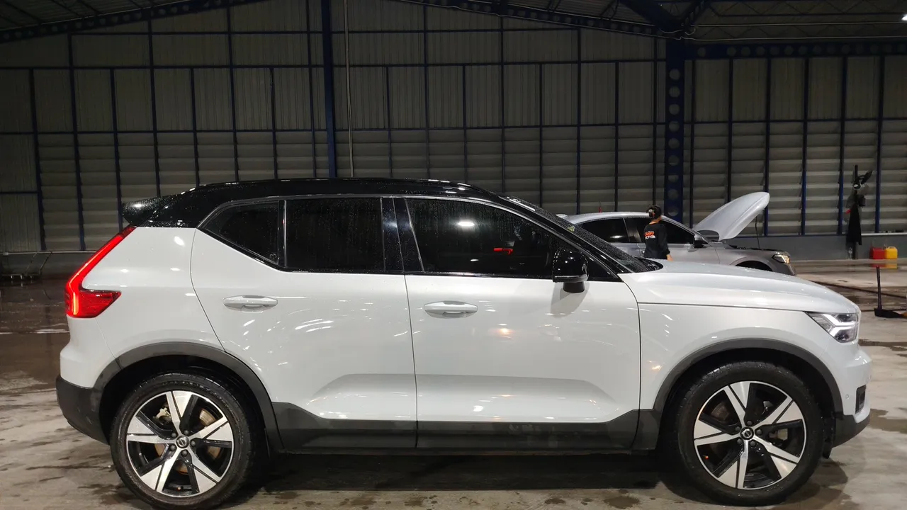 2021 Volvo XC40 Recharge – Exterior