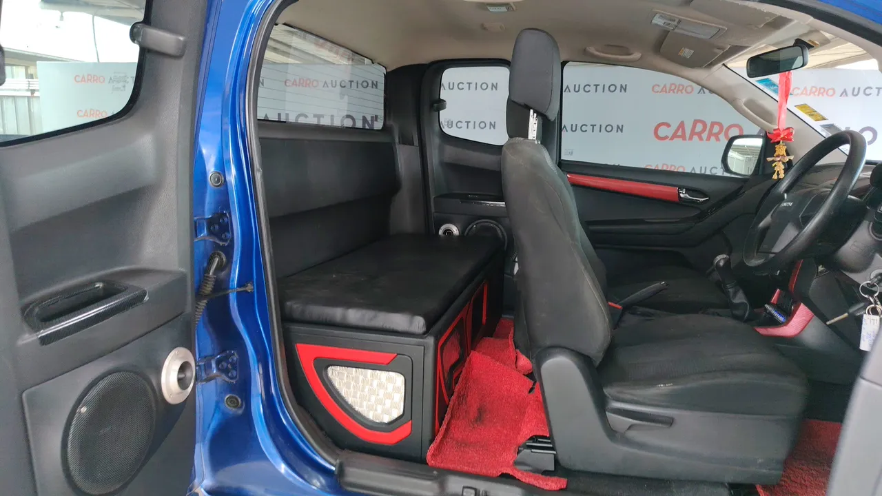 2018 Isuzu D-Max – Back