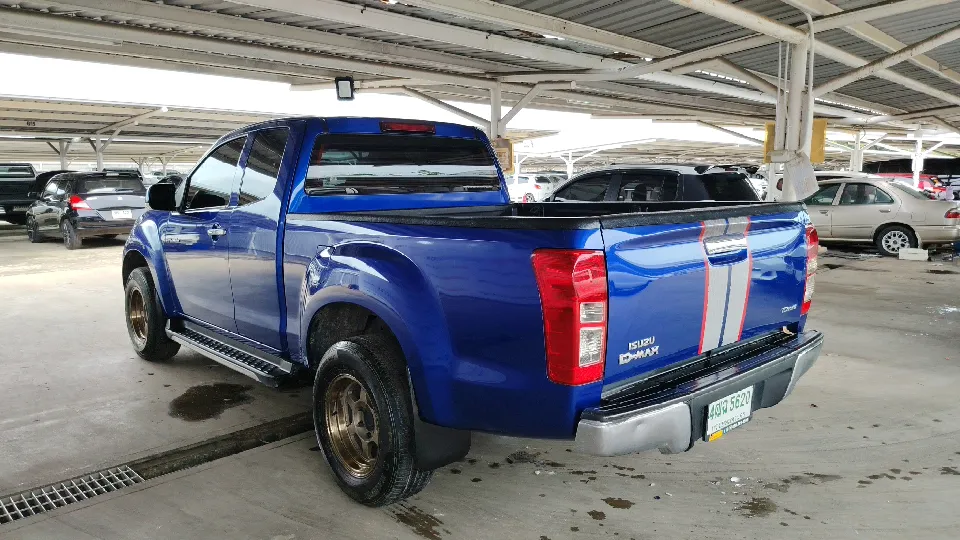 2018 Isuzu D-Max – Back