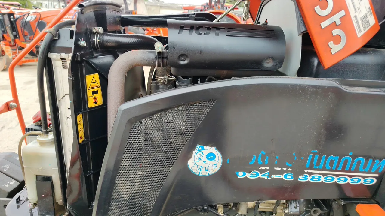 2025 Kubota B2740S-B – Engine