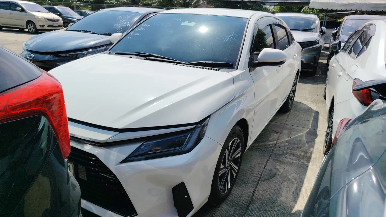 2025 Toyota Yaris Ativ – Exterior