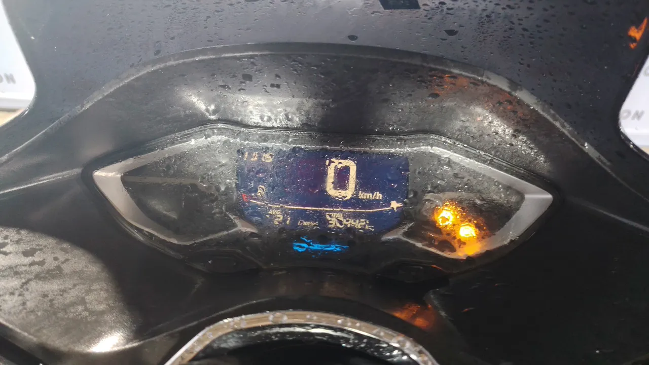 2024 Honda PCX – Exterior