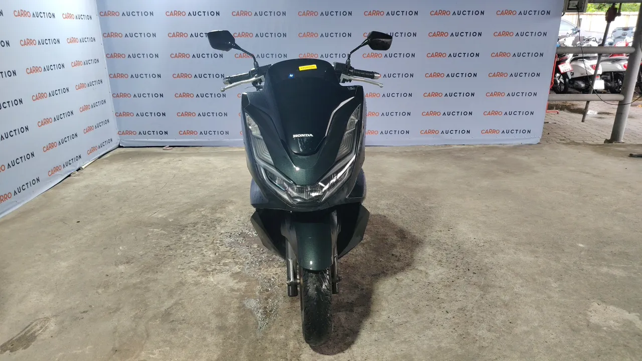 2024 Honda PCX – Exterior