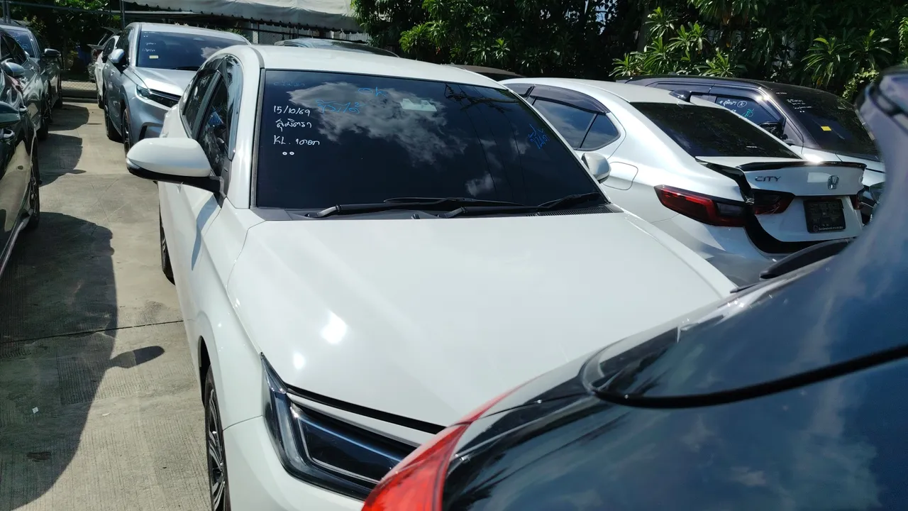 2025 Toyota Yaris Ativ – Exterior