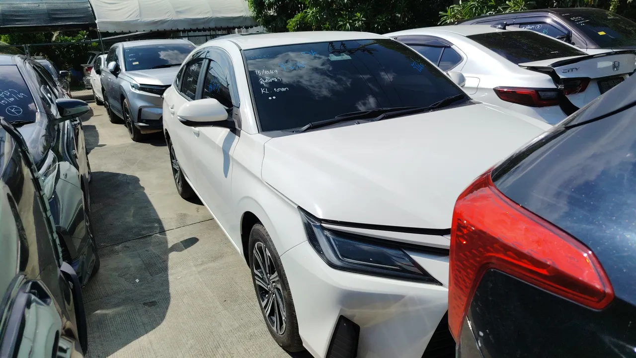 2025 Toyota Yaris Ativ – Exterior