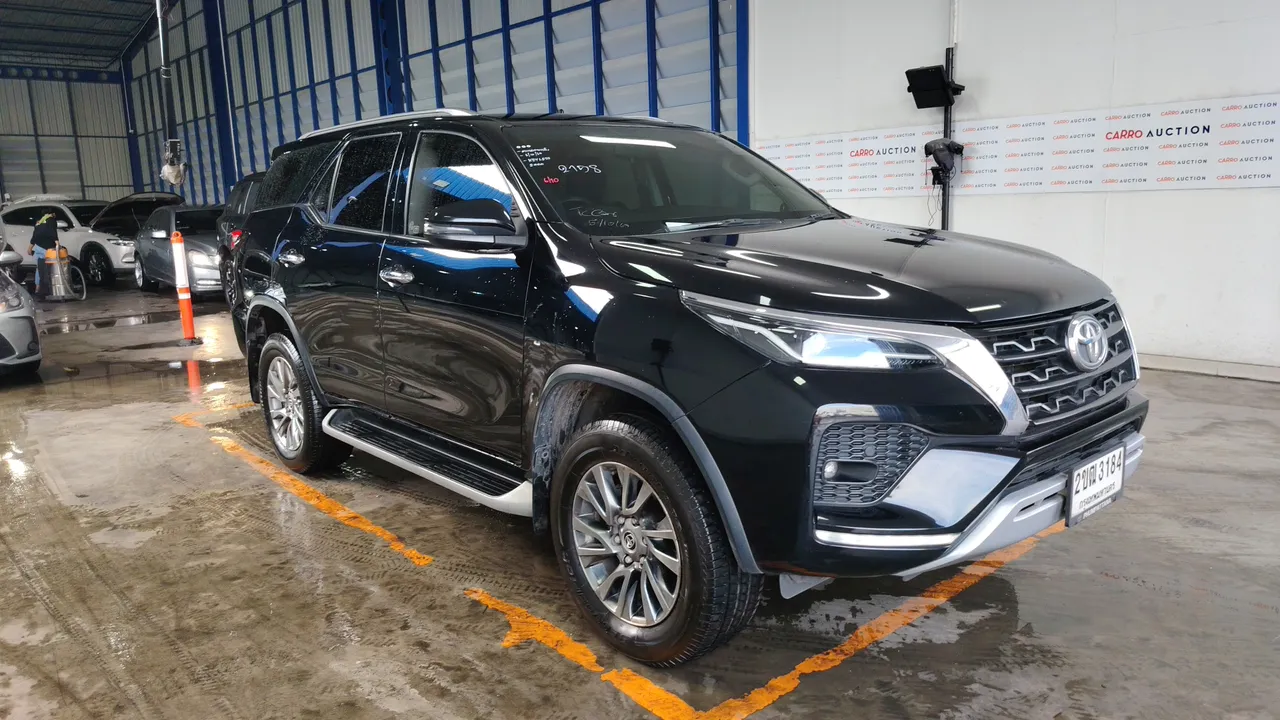 2021 Toyota Fortuner – Exterior
