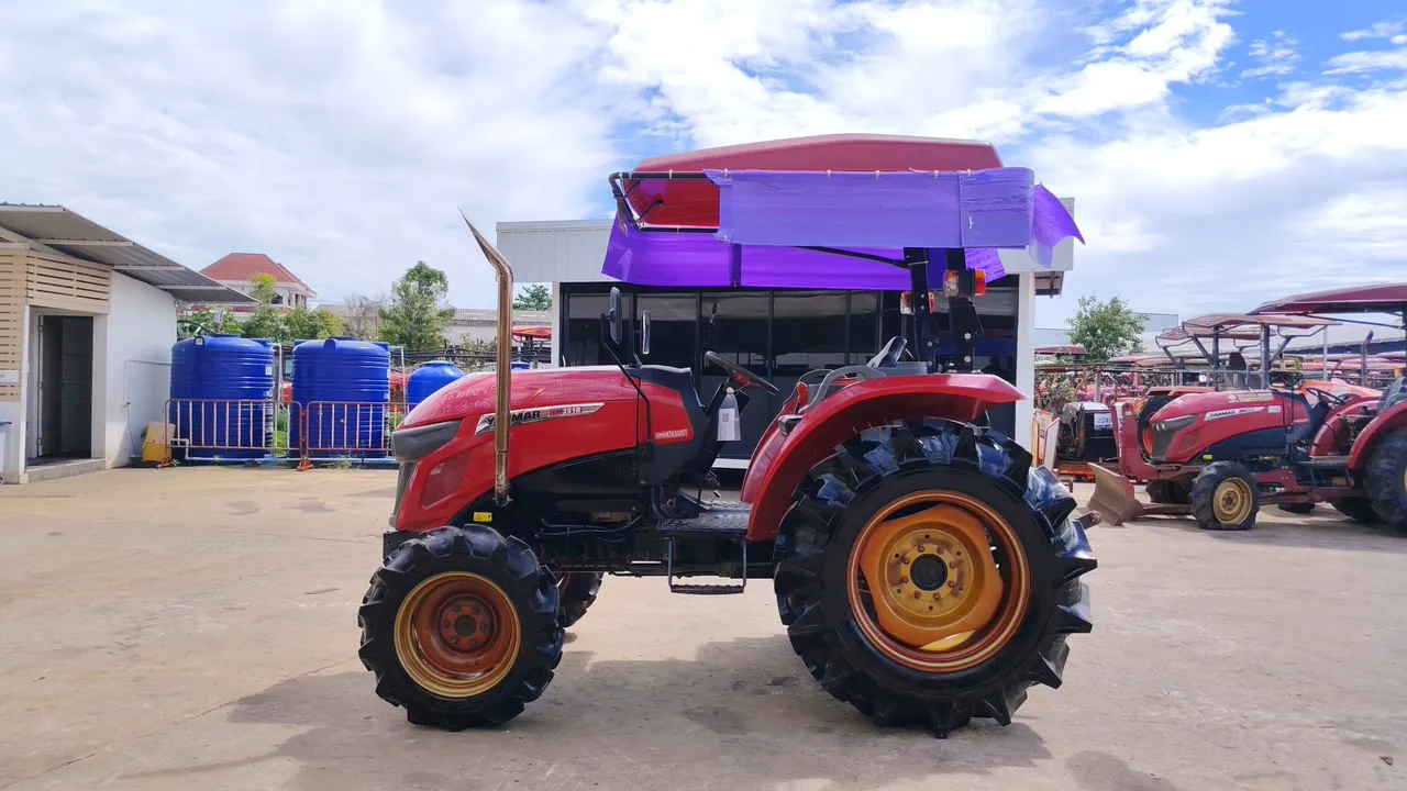 2022 Yanmar YM351R – Exterior