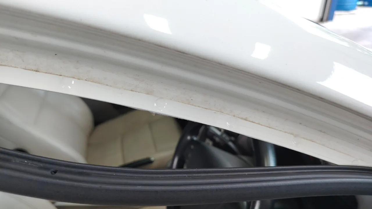 2011 Volvo V50 – Exterior