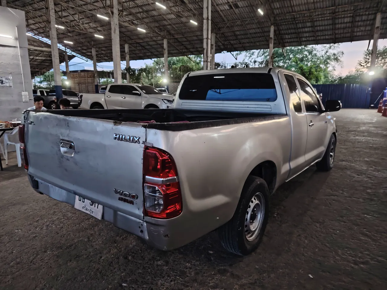 2013 Toyota Hilux Vigo – Exterior