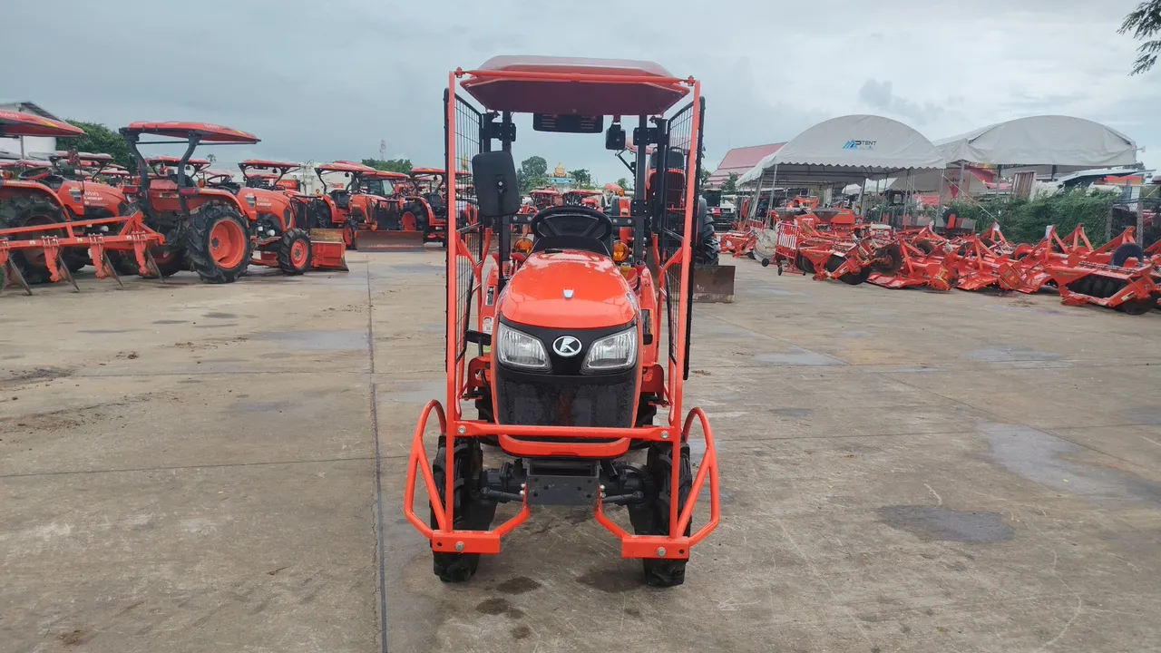 2025 Kubota B2140SN-B – Front