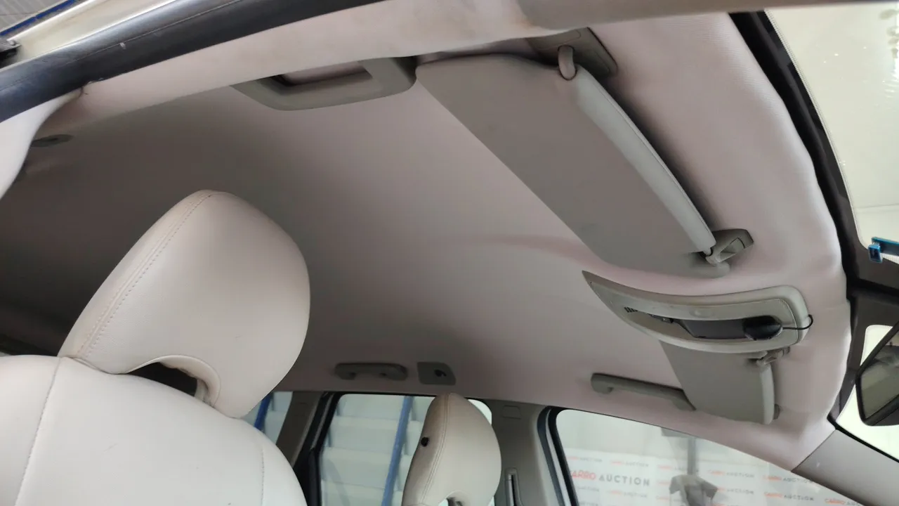 2011 Volvo V50 – Exterior