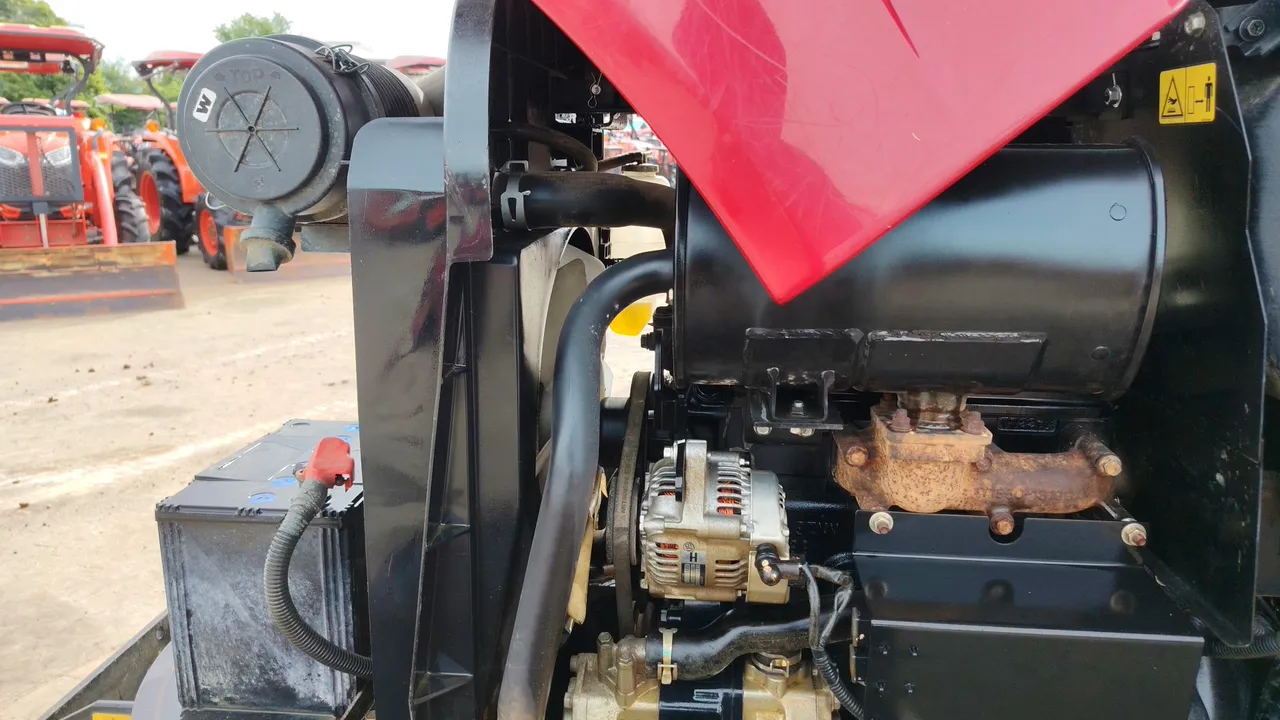 2022 Yanmar EF393T – Exterior