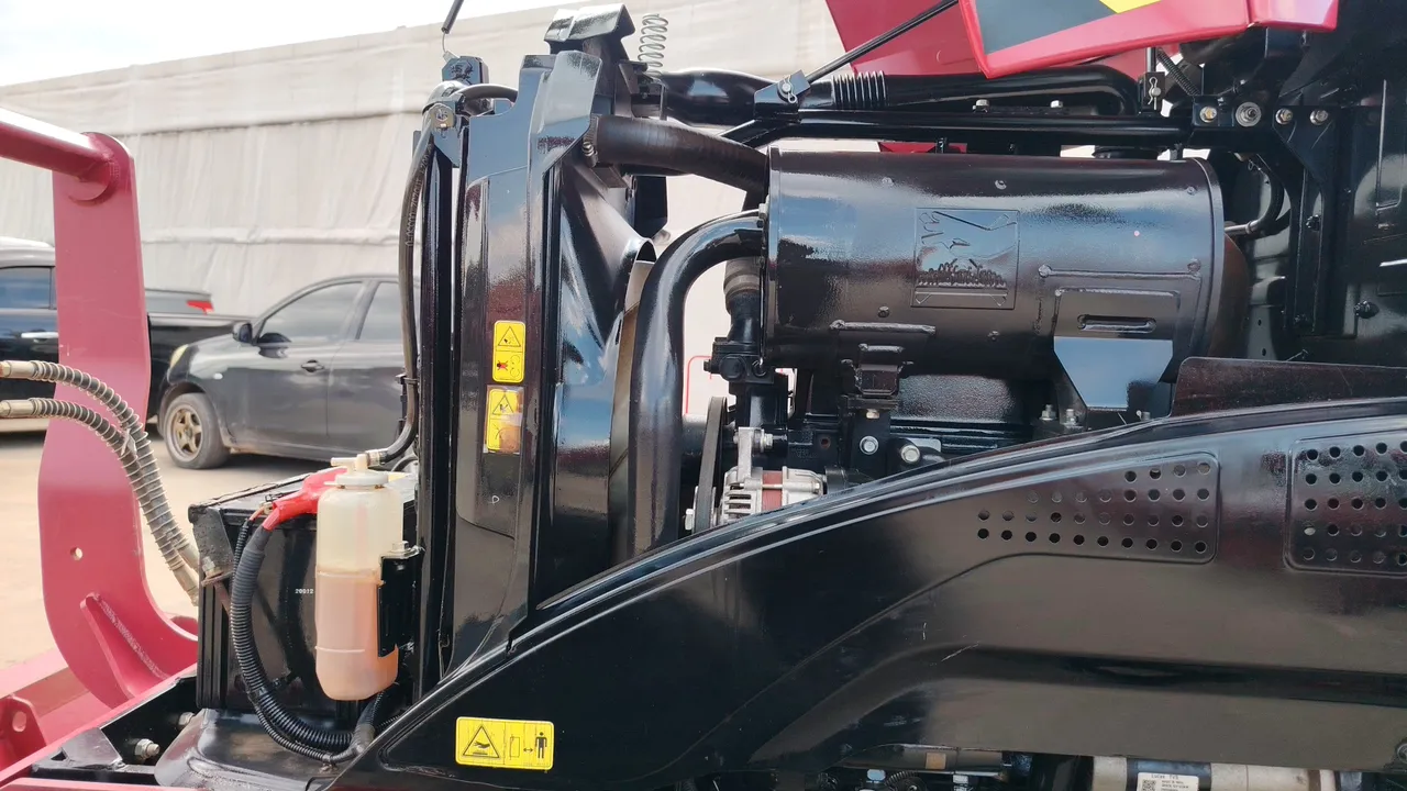2023 Yanmar YM358R – Exterior
