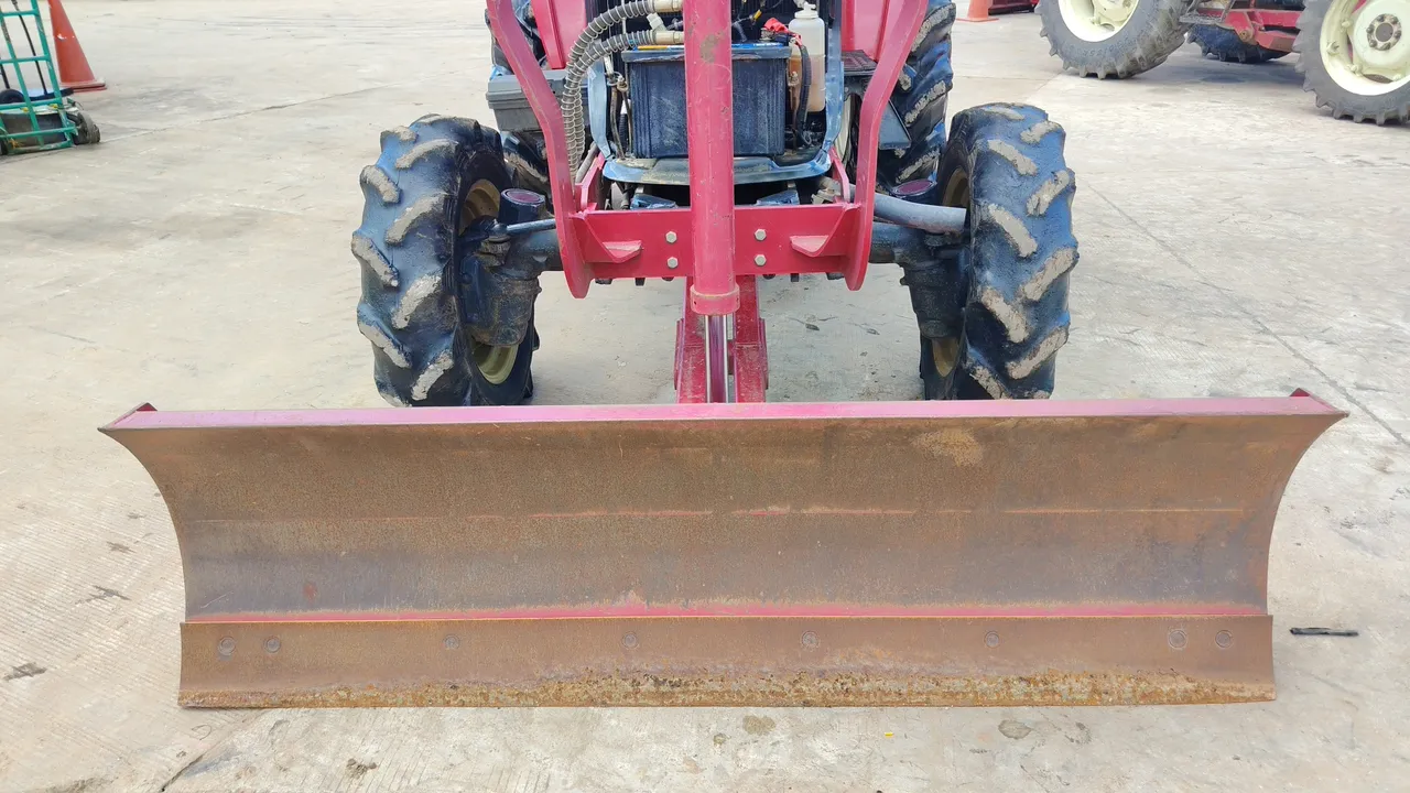 2023 Yanmar YM358R – Exterior