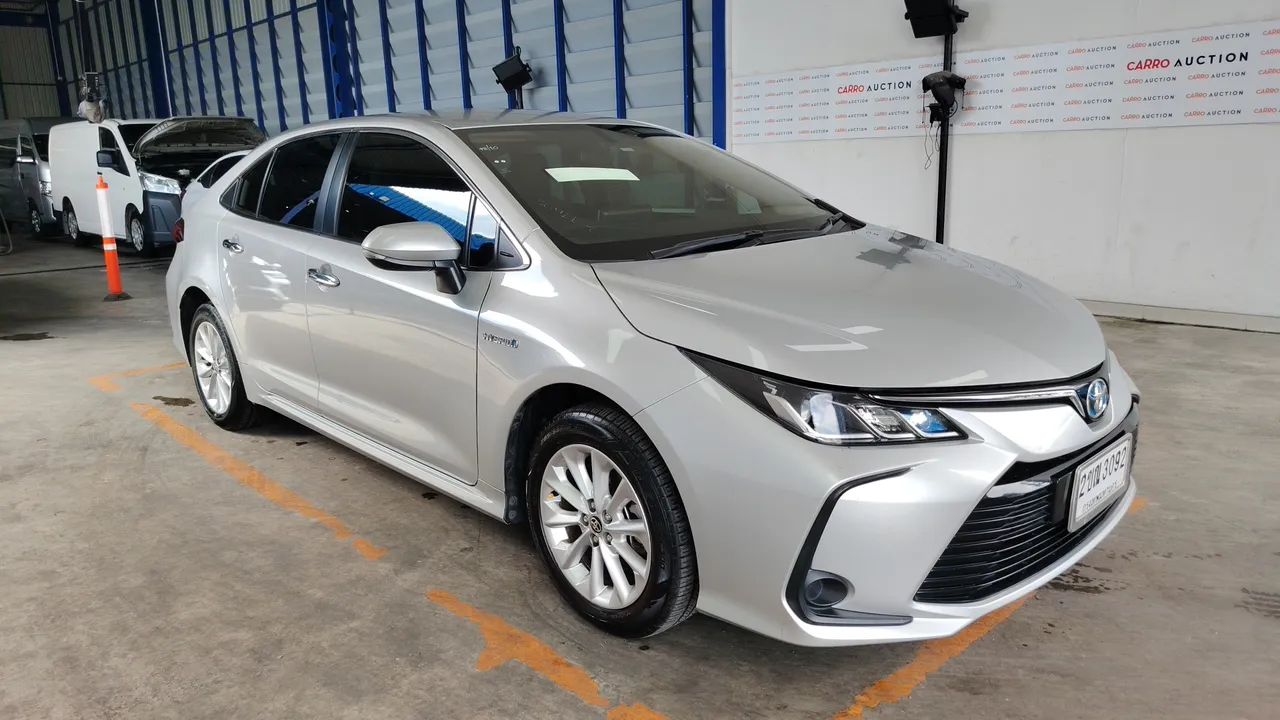 2021 Toyota Corolla Altis – Exterior