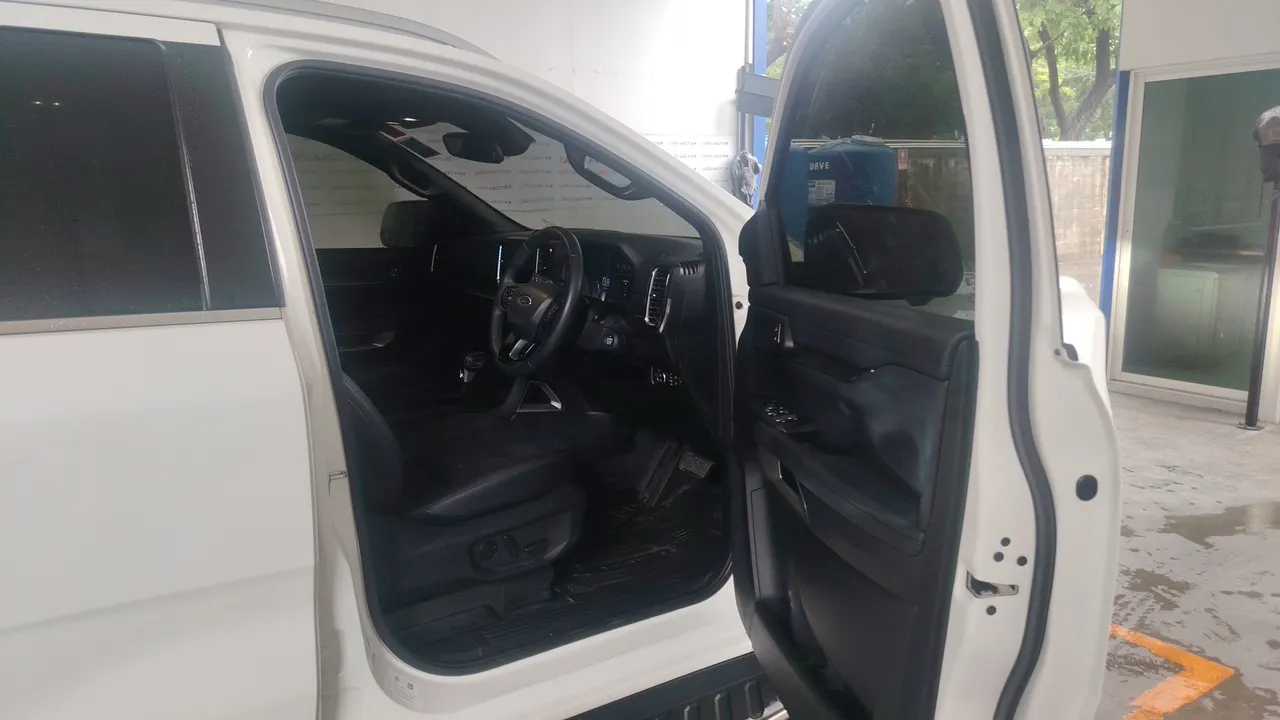 2024 Ford Everest – Exterior